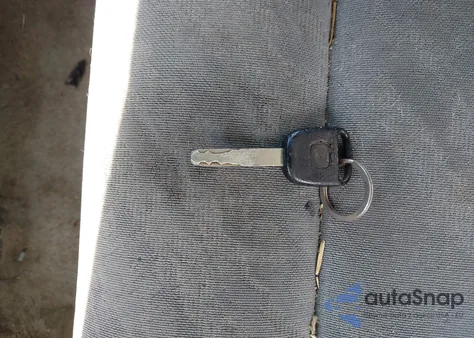 2004 Honda Odyssey Ex from USA, damaged, VIN 5FNRL18844B149825